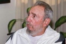 Фидель Кастро живее всех живых