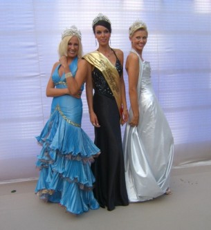 Вильнюсе завершился международный конкурс "Миссис Вселенная — 2010", победительницей которого стала представительница Финляндии Дженника Ханнусаари
