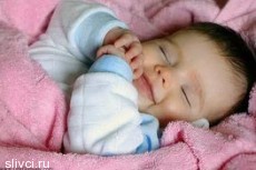На сон малыша влияют отношения его родителей