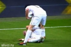 Футболист "Реала" пнул партнера во время матча